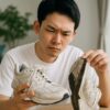 スニーカーの加水分解の見分け方を解説